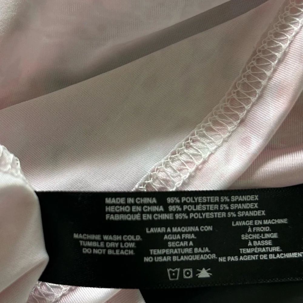 Women's Camisole and Shorts BCBGMaxazria Pink Lace Sleepwear Coquette Sz Med - Picture 8 of 9